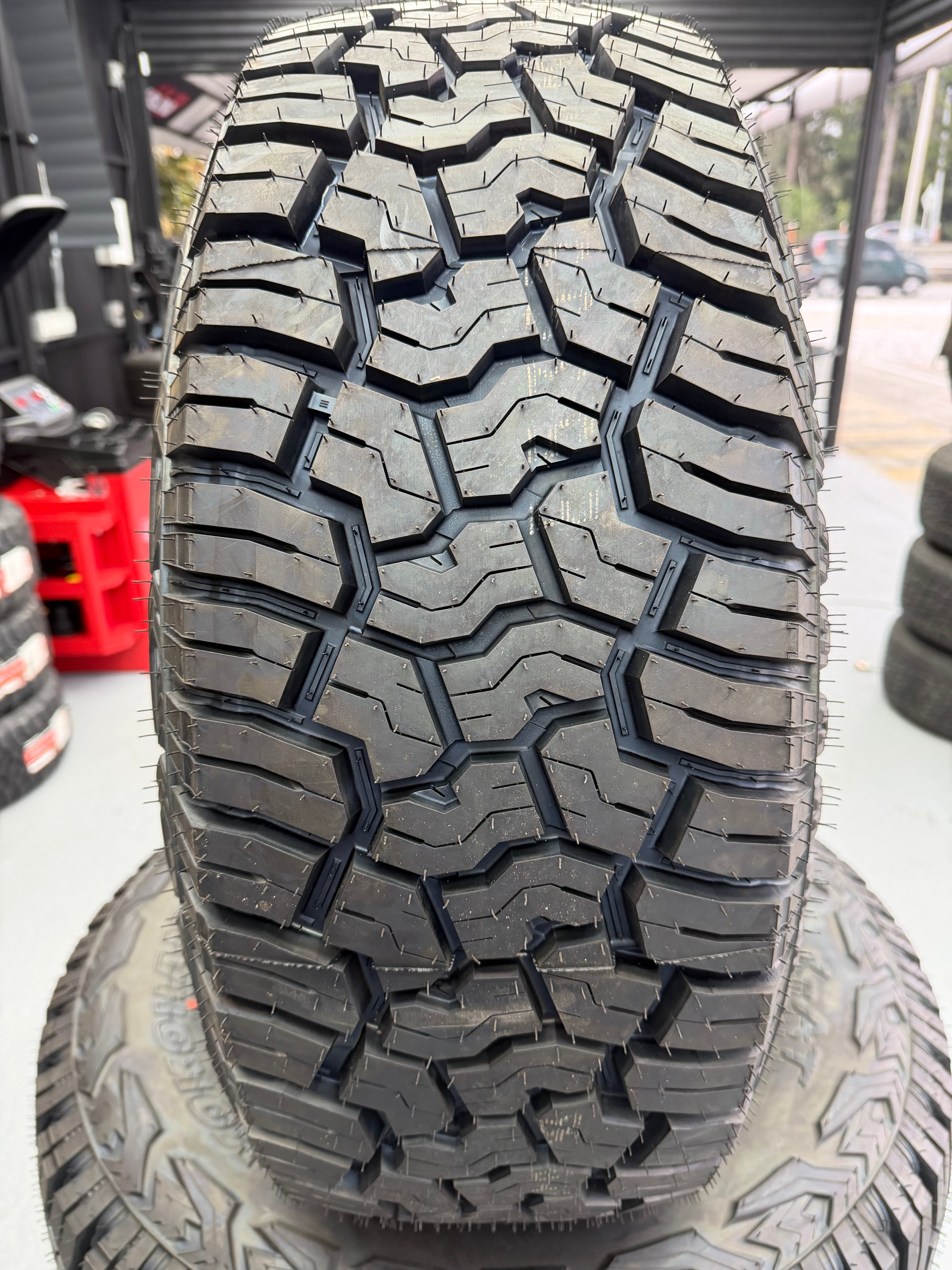 Yokohama Geolandar X-AT (G016) LT285/65R18 125/122Q