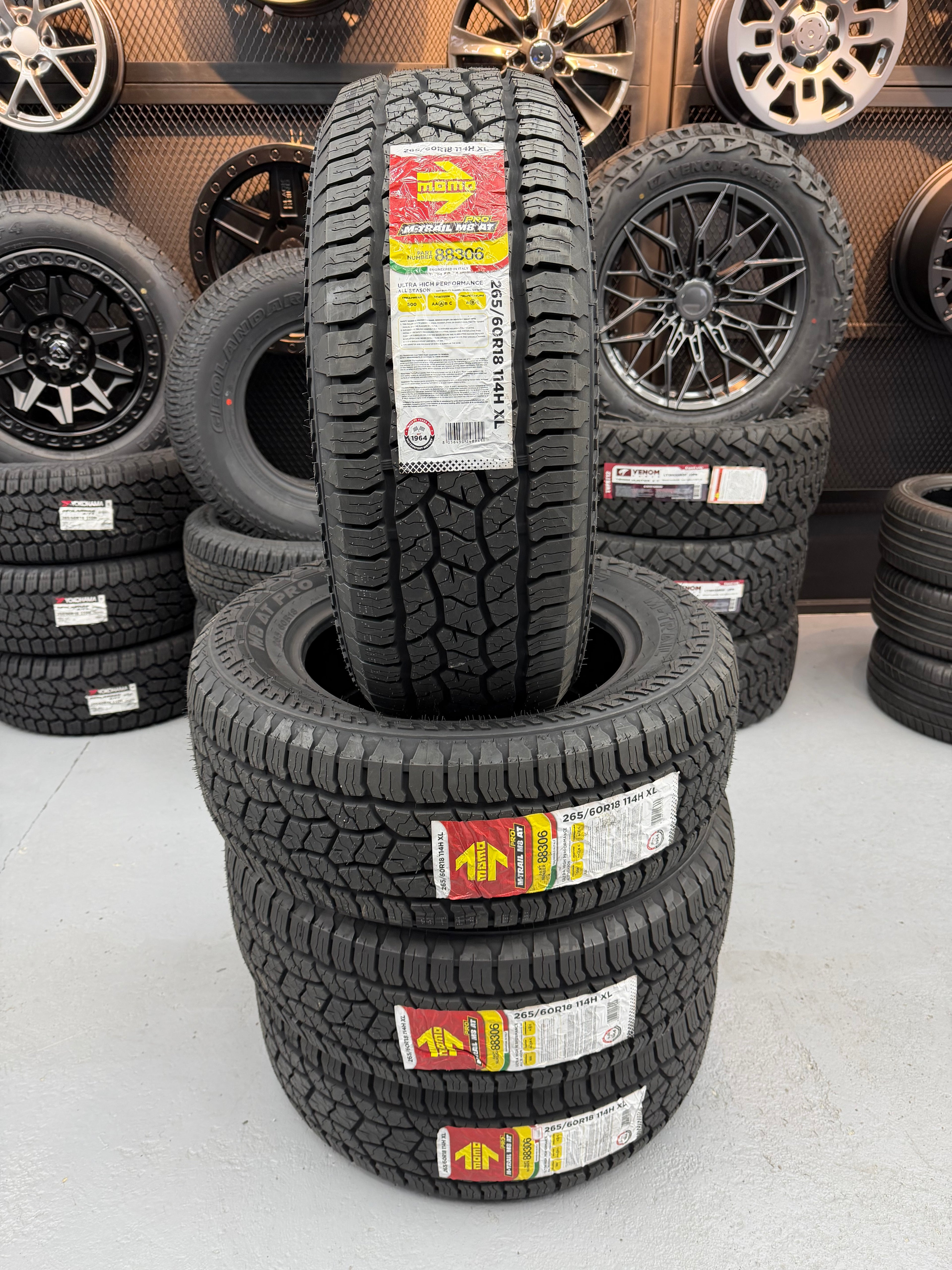 MOMO M-TRAIL M8 A/T PRO 265/60R18 114H X