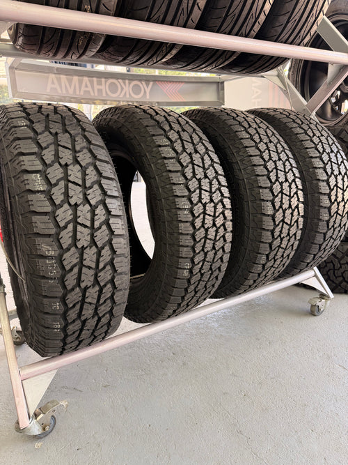 Juego x4 Yokohama Geolandar A/T4 G018 265/65R18