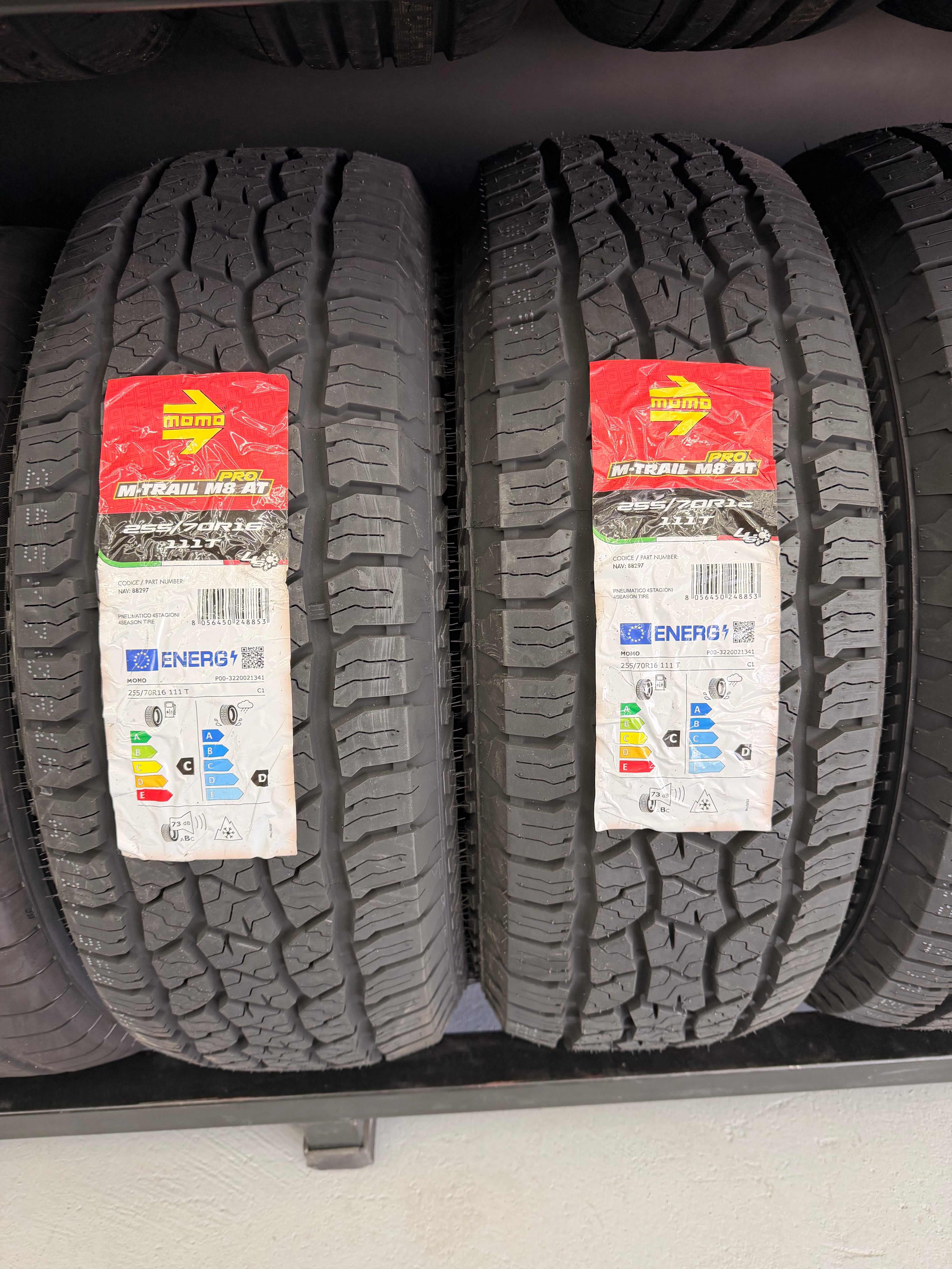 MOMO M-TRAIL M8 A/T PRO 255/77R16
