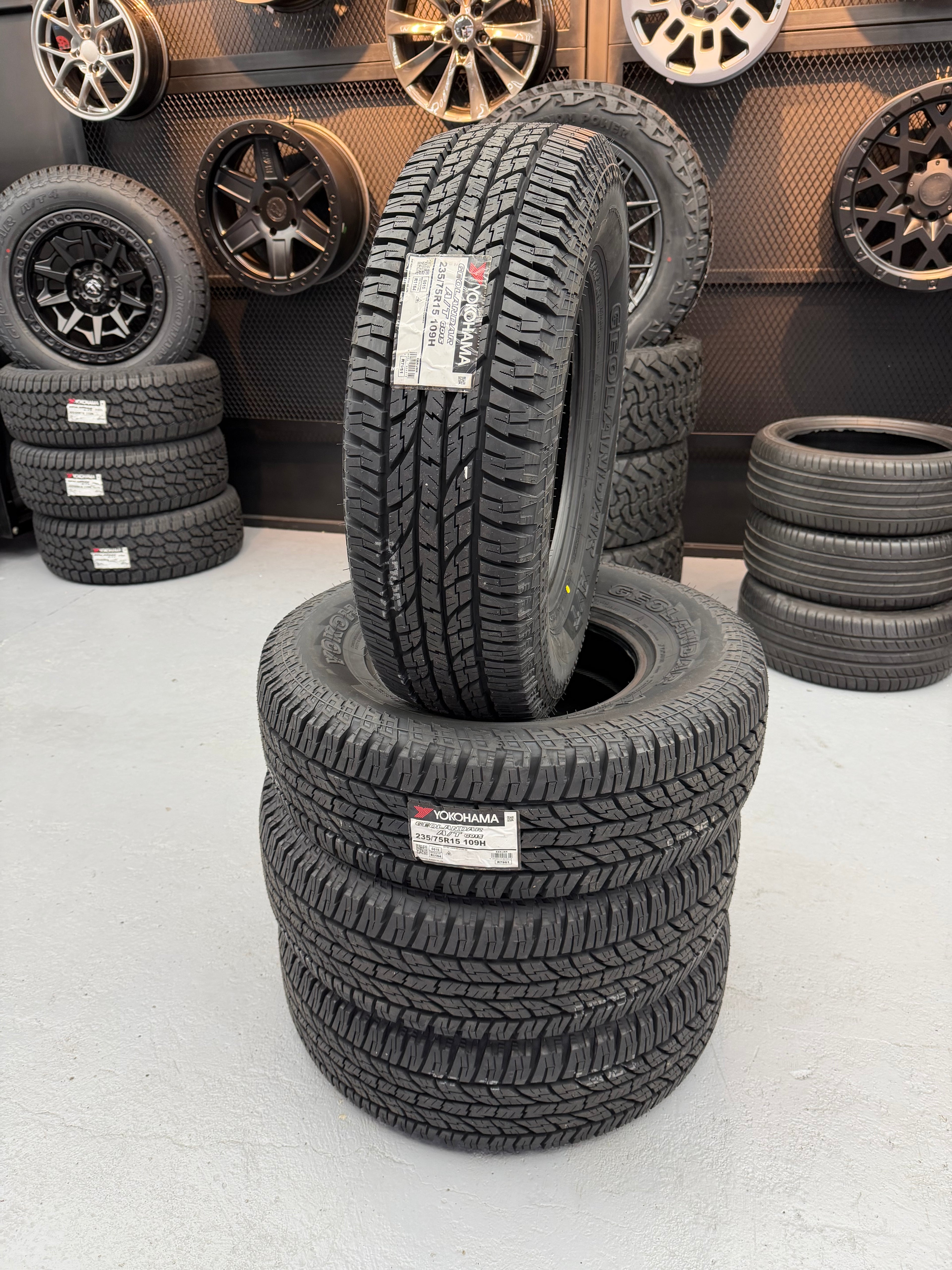 Yokohama Geolandar A/T G015 235/75R15 109H