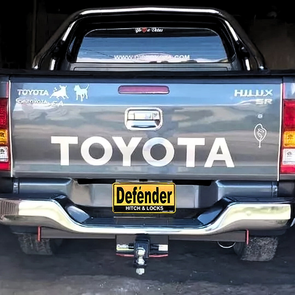 Tiro de Arrastre Toyota Hilux Bomper Curvo 2006 – 2015