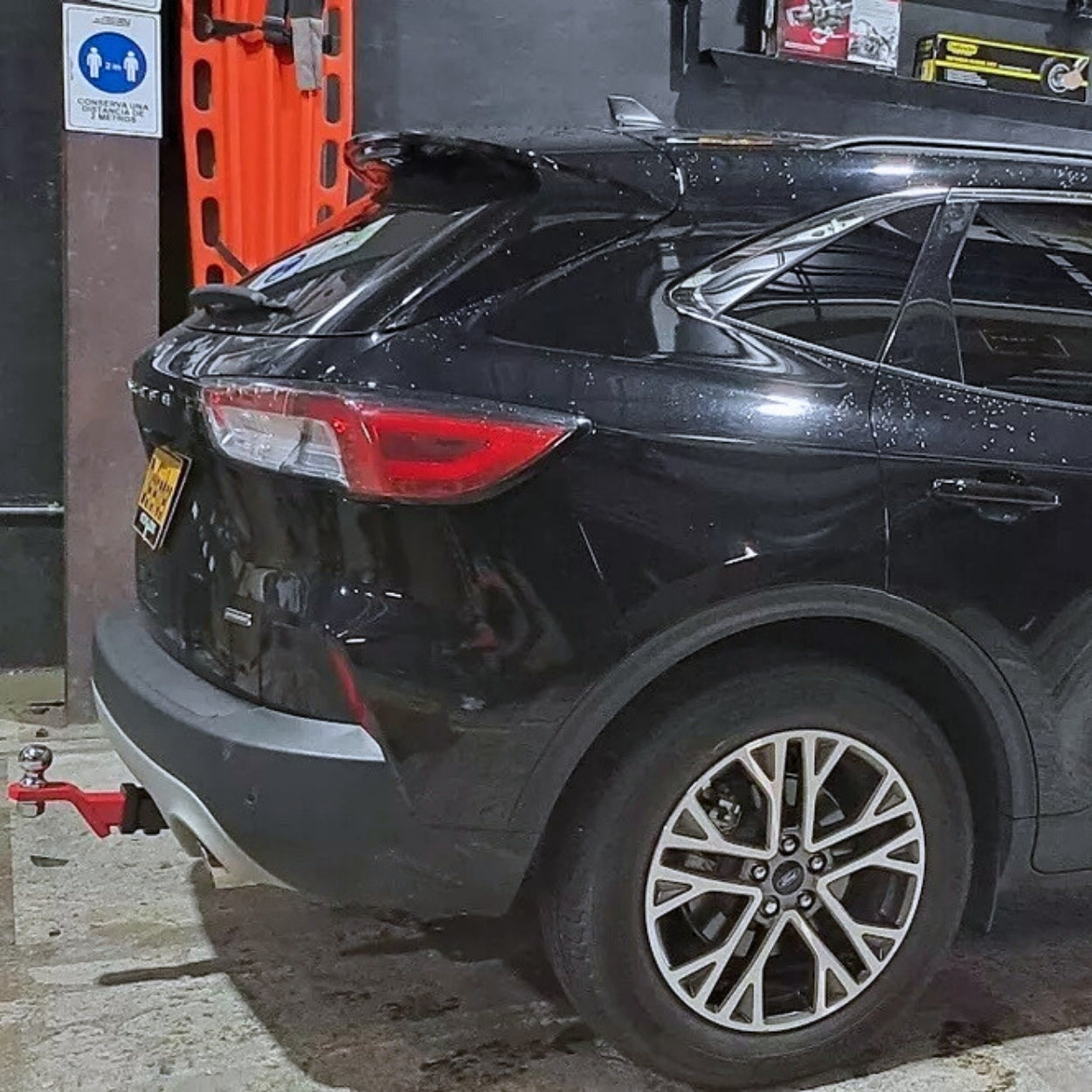 Tiro de Arrastre Ford Escape Hybrid